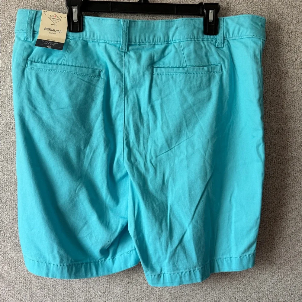 St. John's Bay Aqua Women's Bermudas - Picture 7 of 8